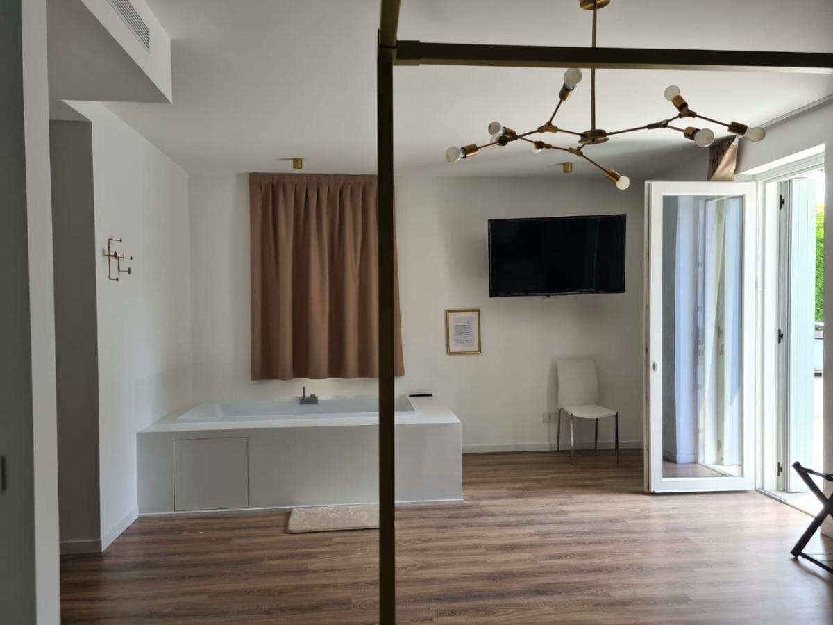 Residence Le Aromatiche Cavaion Veronese Ngoại thất bức ảnh